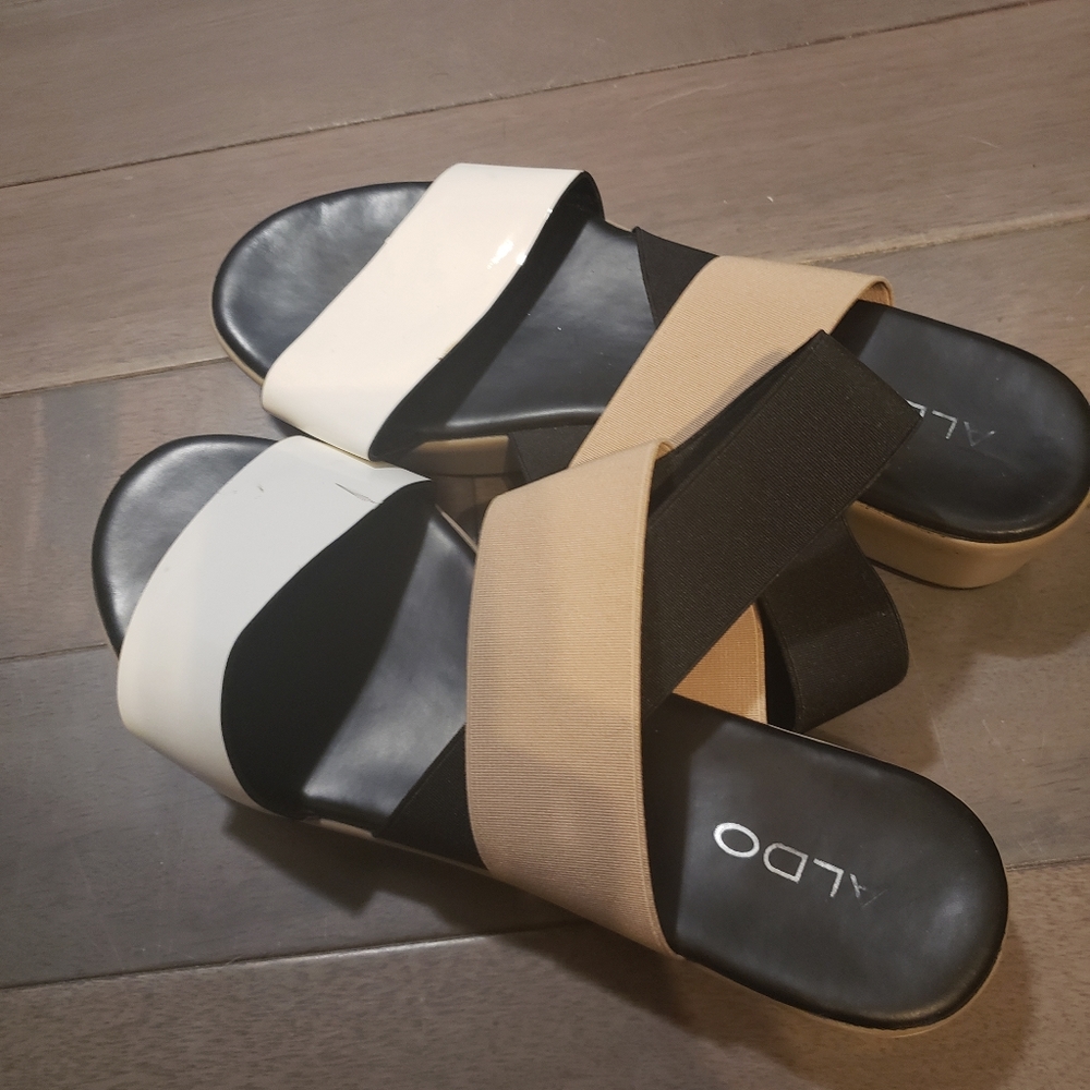 Aldo Sandals - size 38